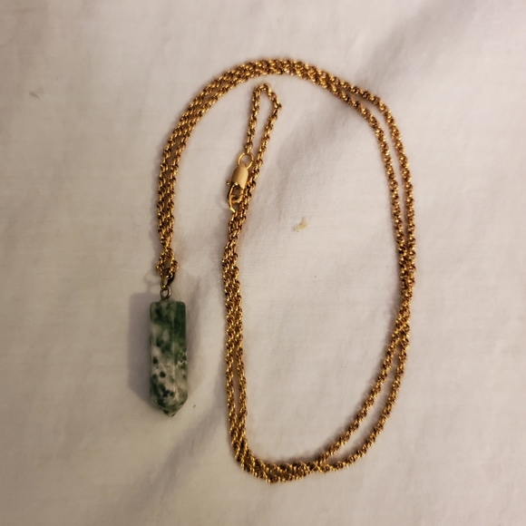 Crystal Point Tree Agate Pendent w/ 24" gold-tone Chain Necklace - Picture 5 of 5